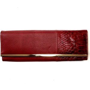 Big Buddha Santa Barbara Convertible Clutch Shoulder bag in Burgundy
